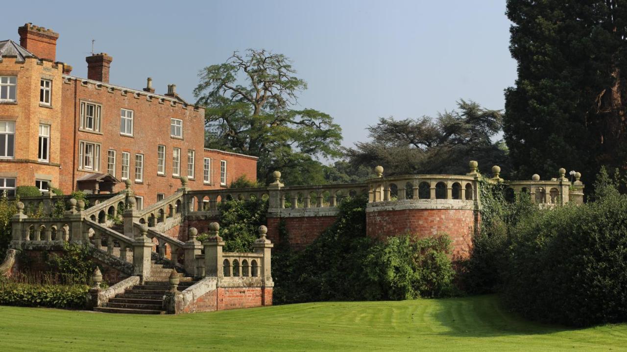 Henley Hall, Лудлоу Экстерьер фото